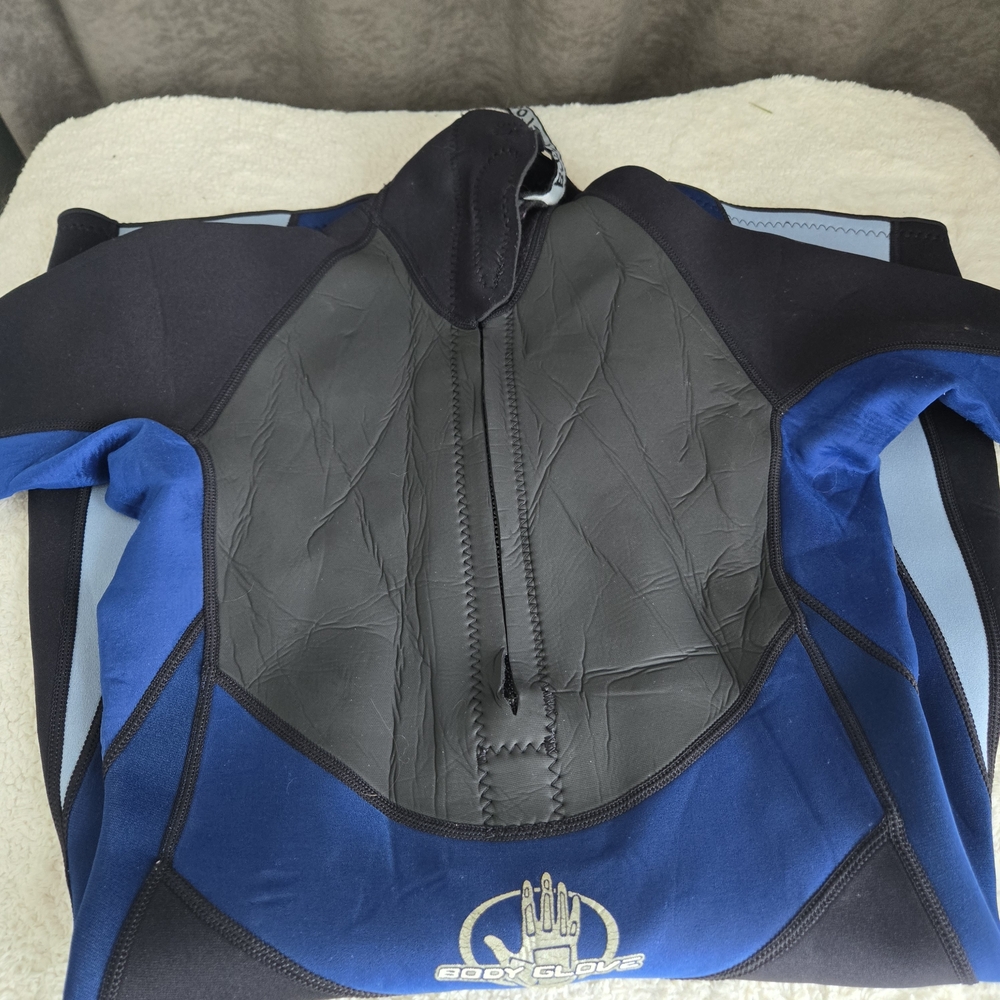 Velocity Women's Swim Performance Jacket in Blue and Black